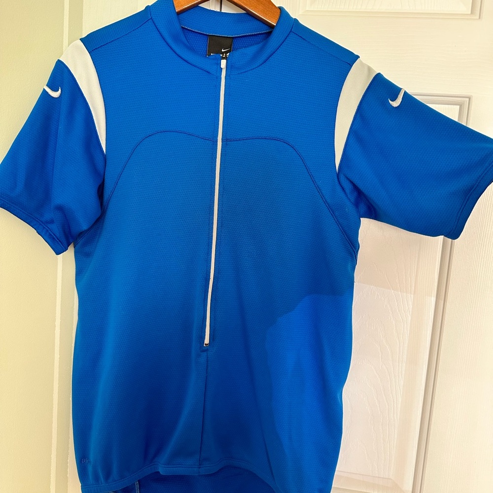 Nike cycling jersey, size M